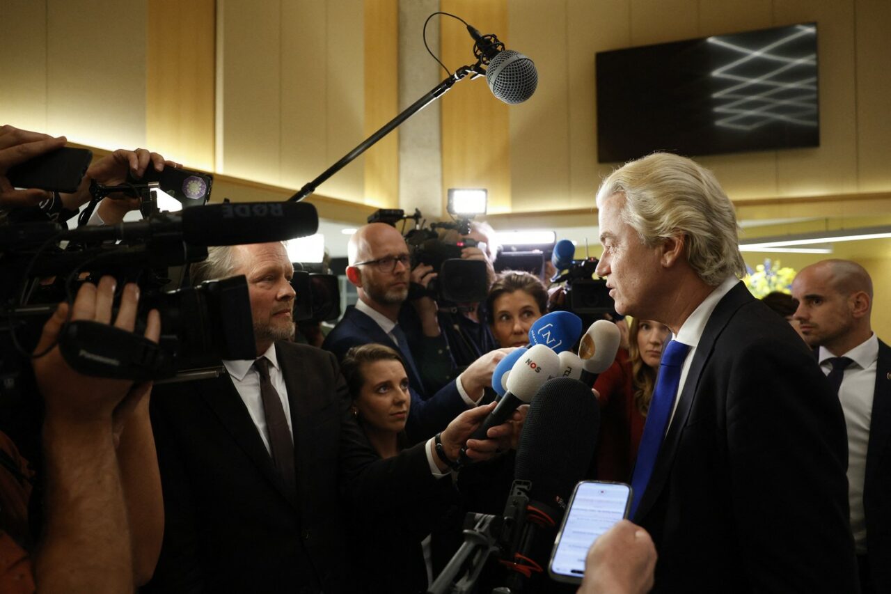 Partidul Libertății a obținut câștiguri majore în OLANDA, deși este devansat la limită /Proiecțiile confirmă ascensiunea forțelor de dreapta în UE