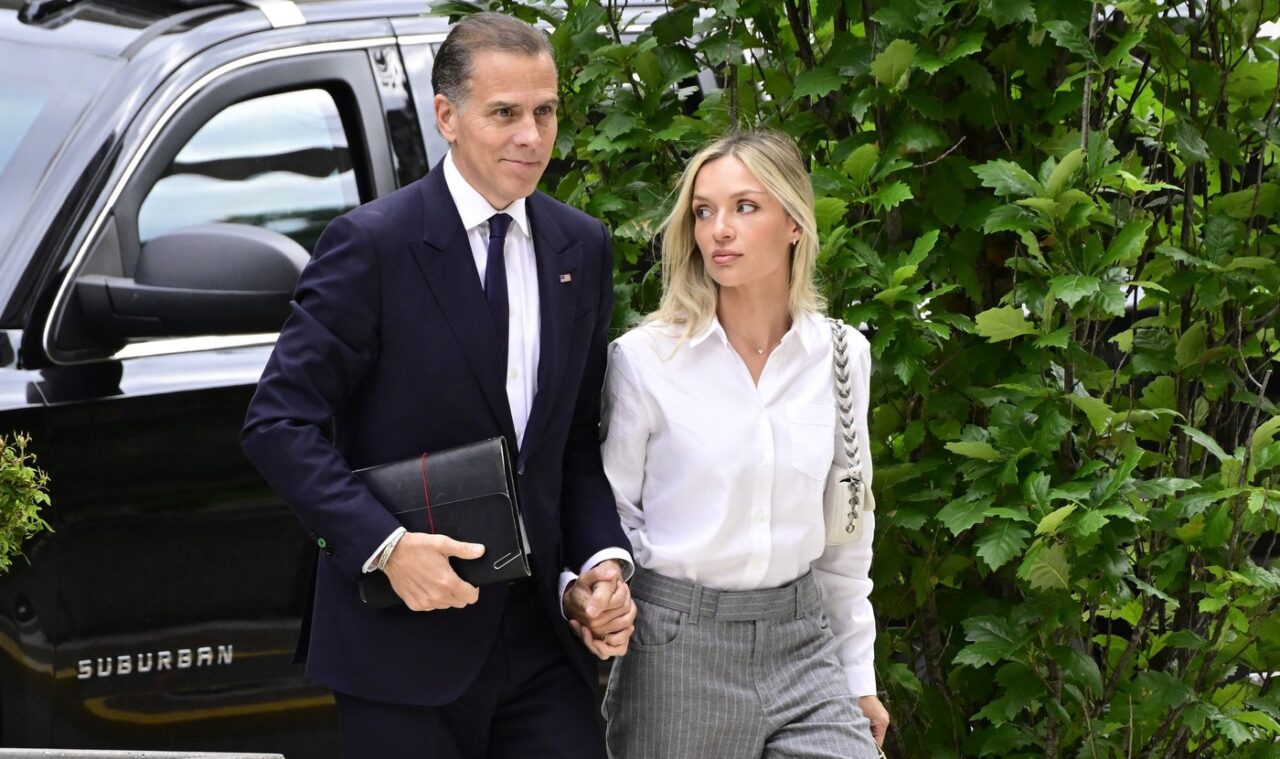 Doi foști oficiali FBI, puși sub acuzare pentru declarații false legate de laptopul lui Hunter Biden. Fiul fostului președinte Joe Biden ia în considerare să-l înfrunte pe Trump la alegerile din 2028