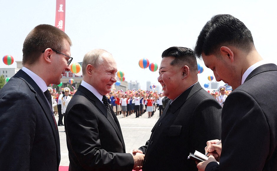 Rusia și Coreea de Nord au semnat un acord de parteneriat strategic /Putin anunță o CLAUZĂ de asistență reciprocă în caz de război