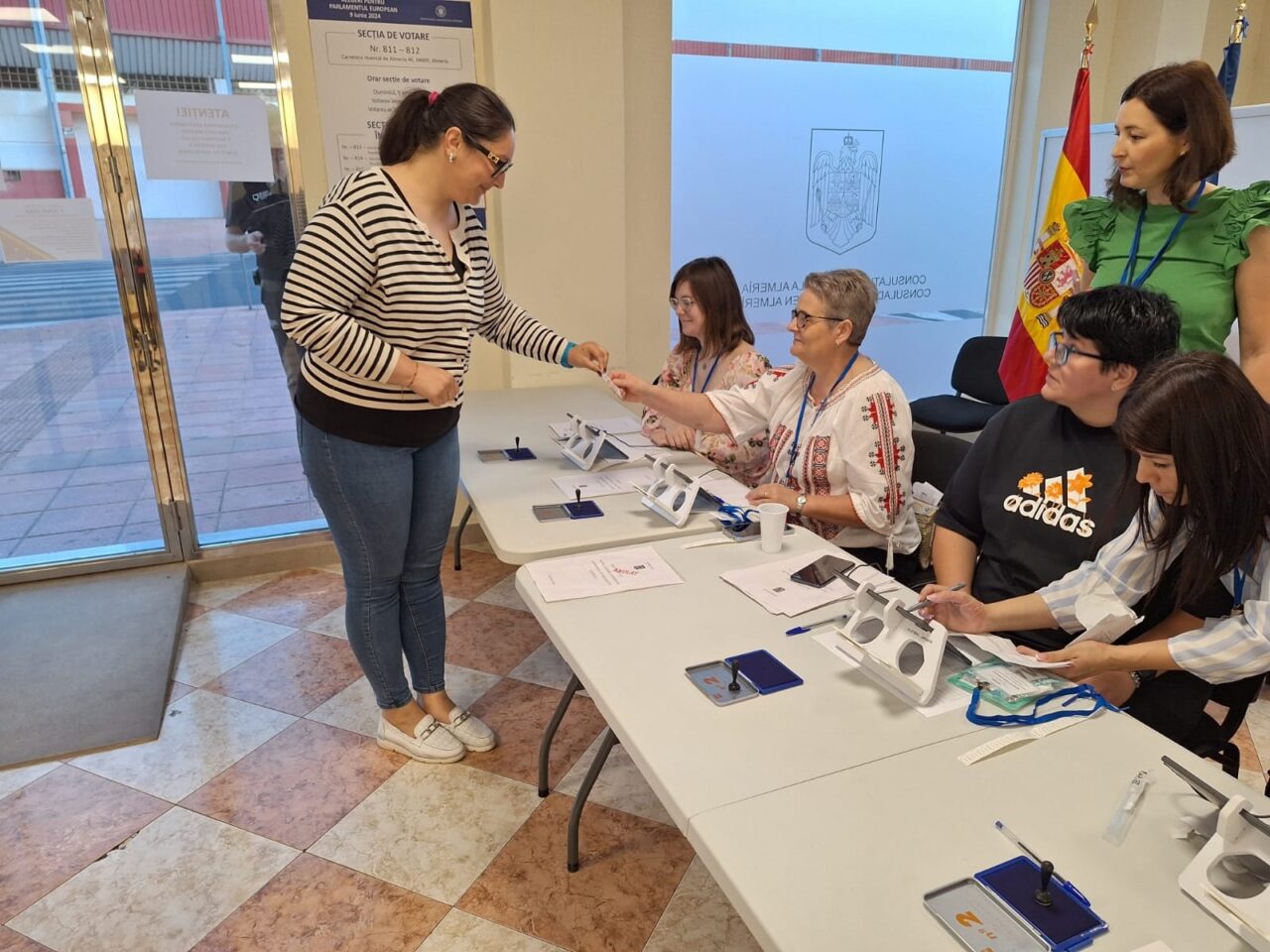 MAE: Votul este în desfășurare în 775 din 915 secții din străinătate