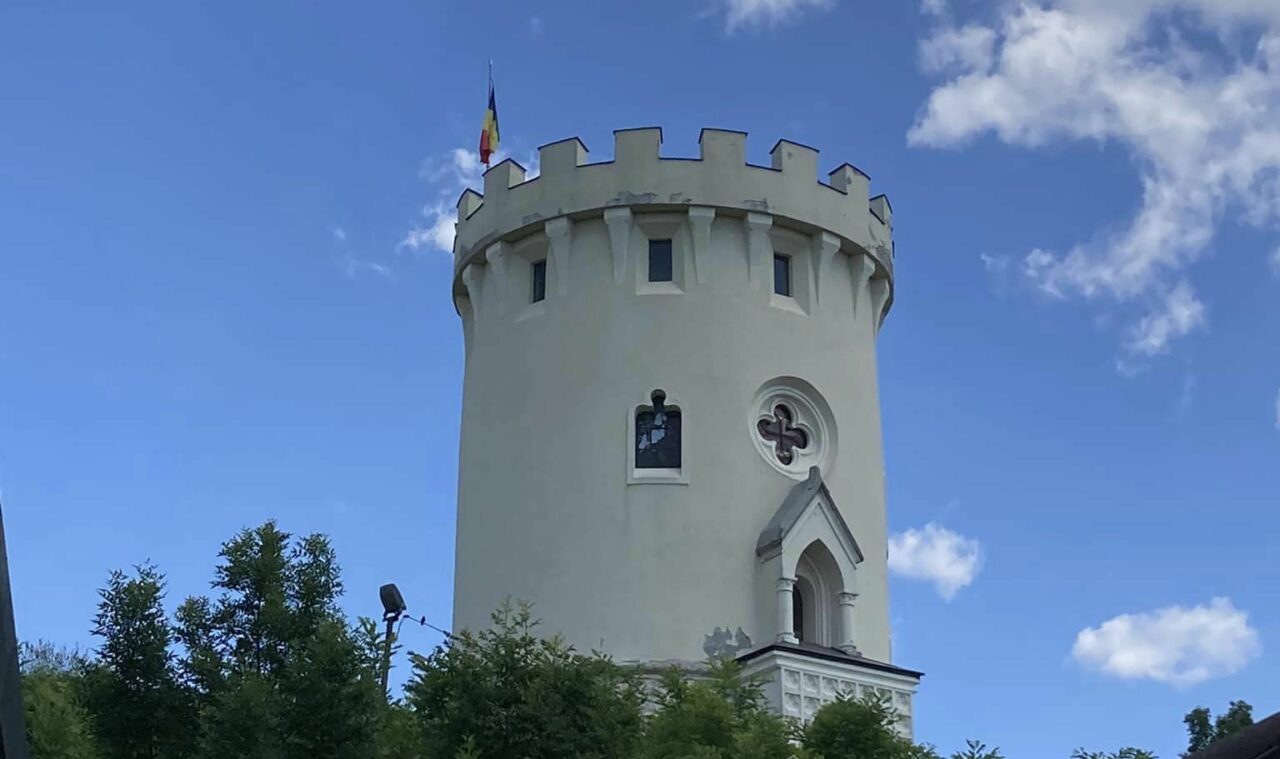 Cetatea antică din România, de o frumusețe aparte, un loc plin de legende ascunse! Nu este vorba despre Sighișoara