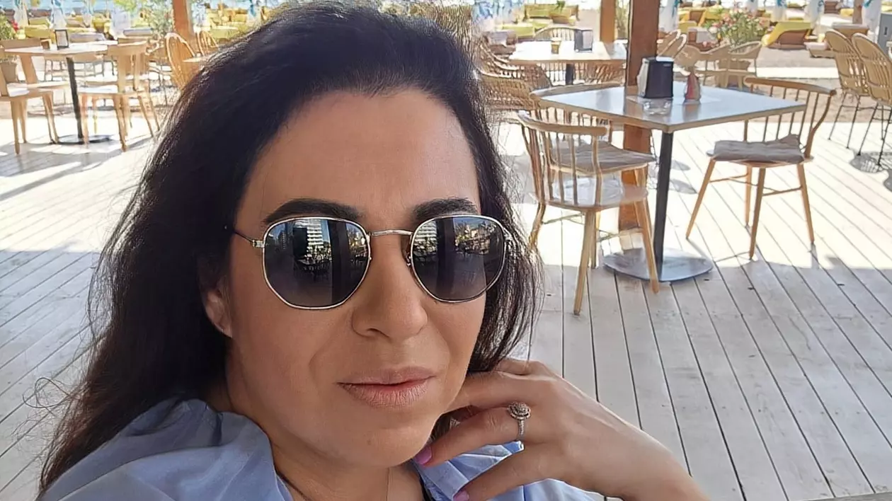 Oana ROMAN, criticată de un angajat al unui hotel de pe litoral: „Să citești codul bunelor maniere și să nu-ți mai lași copilul nesupravegheat”