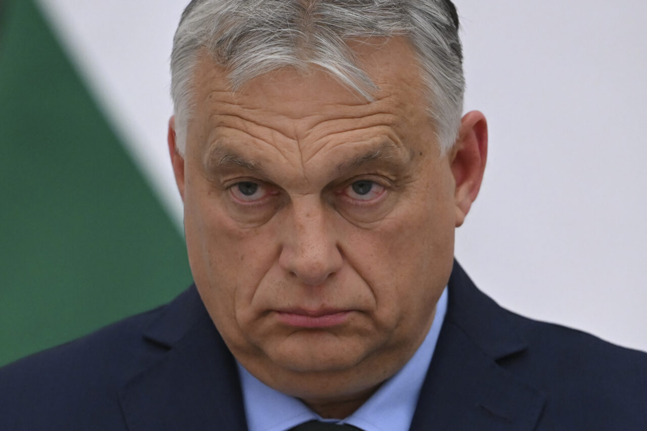 Orbán anunță interdicții pentru jurnaliștii și publicațiile „soroșiste” finanțate de SUA: Nu vor mai rula dolari pentru MERCENARII lor din Ungaria