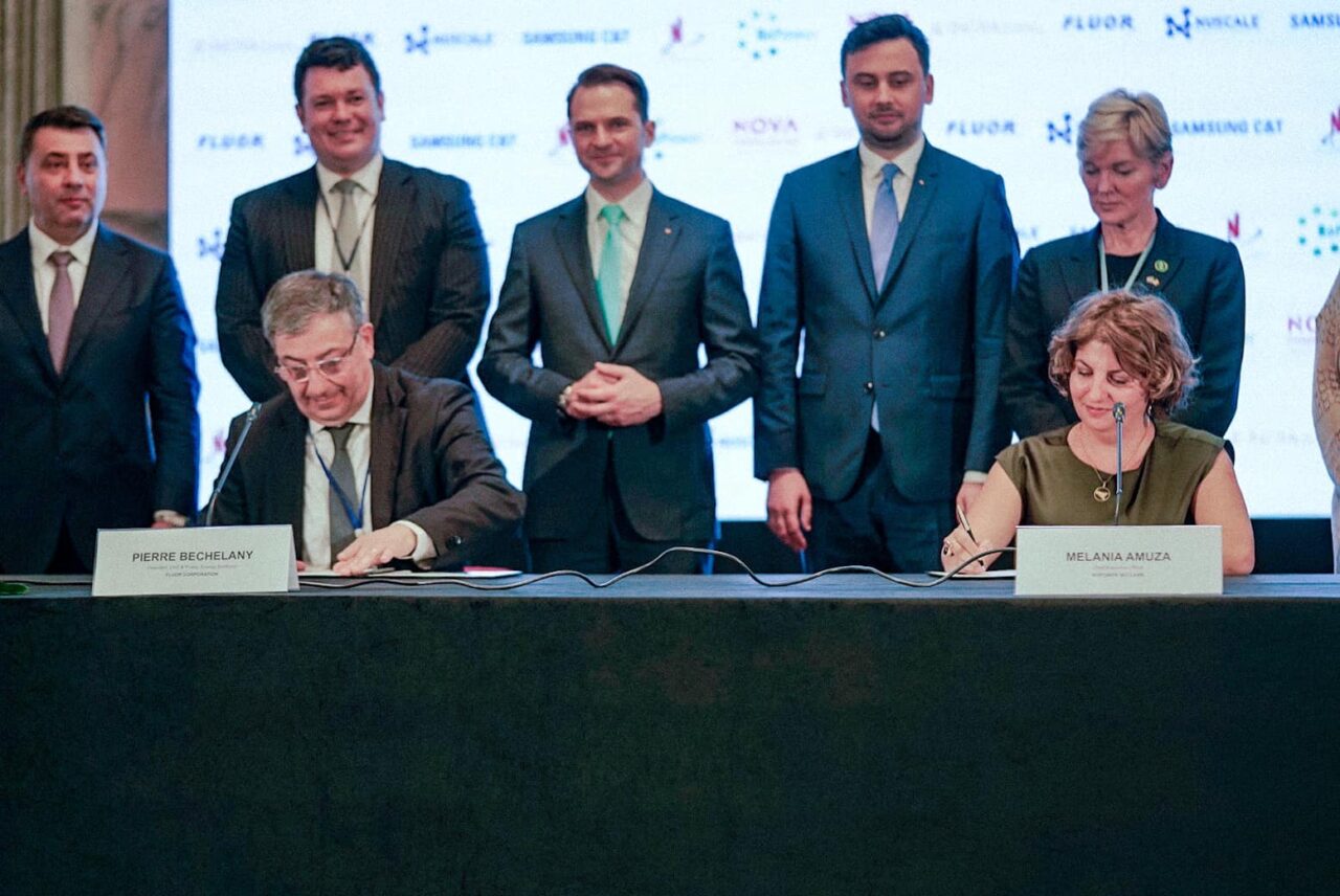 Contractul pentru dezvoltarea centralei nucleare de la Doicești, semnat în marja P-TECC. Sebastian Burduja: „E un pas major pe care România îl face”