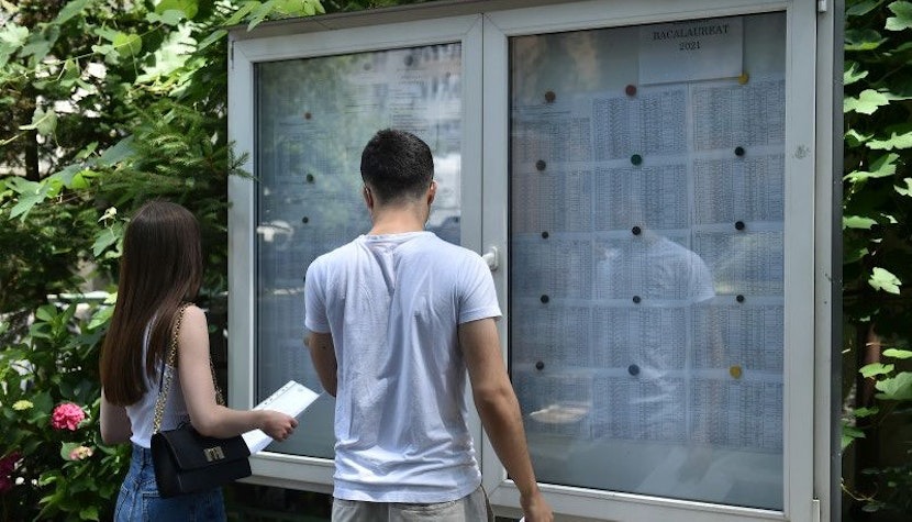 Caz rarisim în Bârlad! Ce note a putut să ia la BACALAUREAT 2024 un elev de la Liceul „Petru Rareș”, specializarea „coafor-stilist”