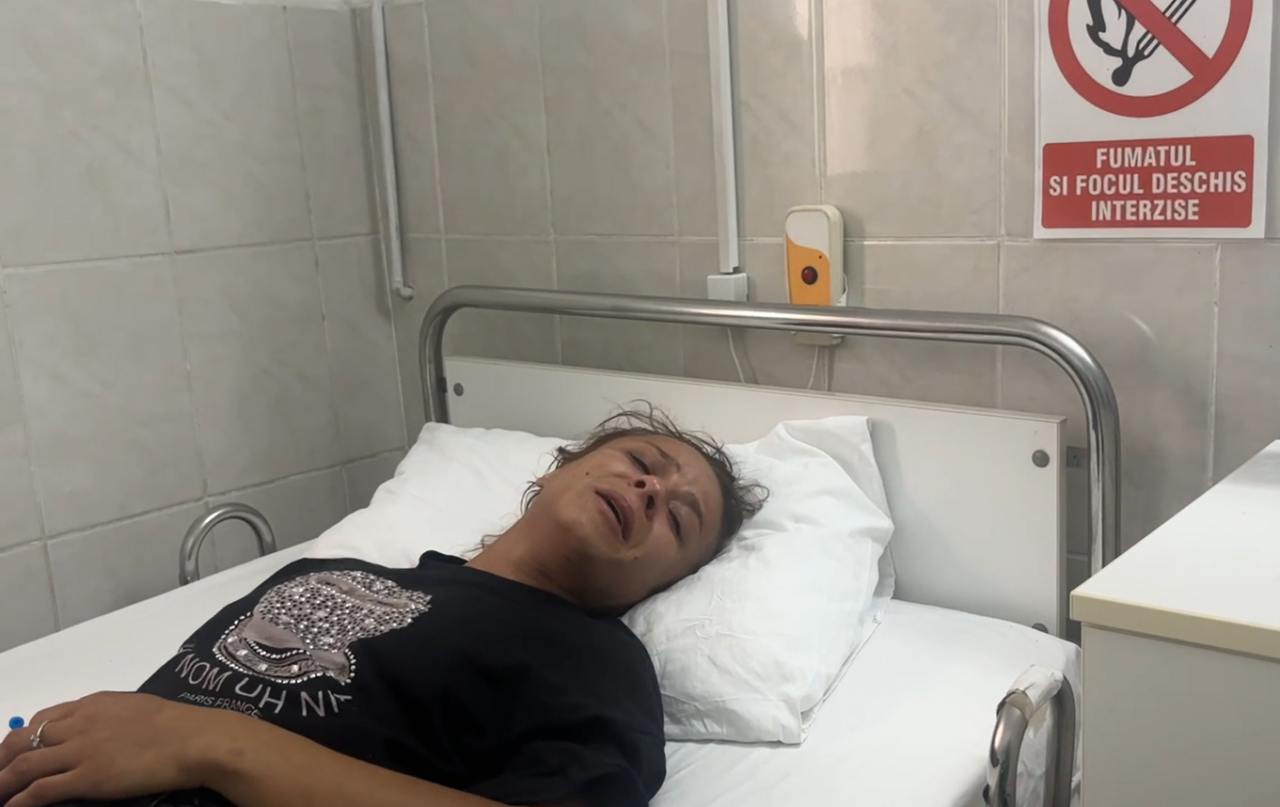 Mama băiețelului MORT, din cauza unei intoxicații cu insecticid, declarații, în lacrimi, din spital: „Până a venit ambulanța, el nu mai era conștient”