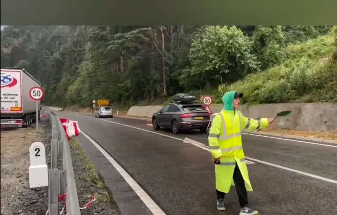 CNAIR: Traficul pe drumul Boița – Lazaret a fost RELUAT, începând cu ora 20:00