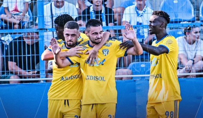 Superliga este SUFOCATĂ de caniculă și de goluri: o singură reușită în două partide! Programul de azi