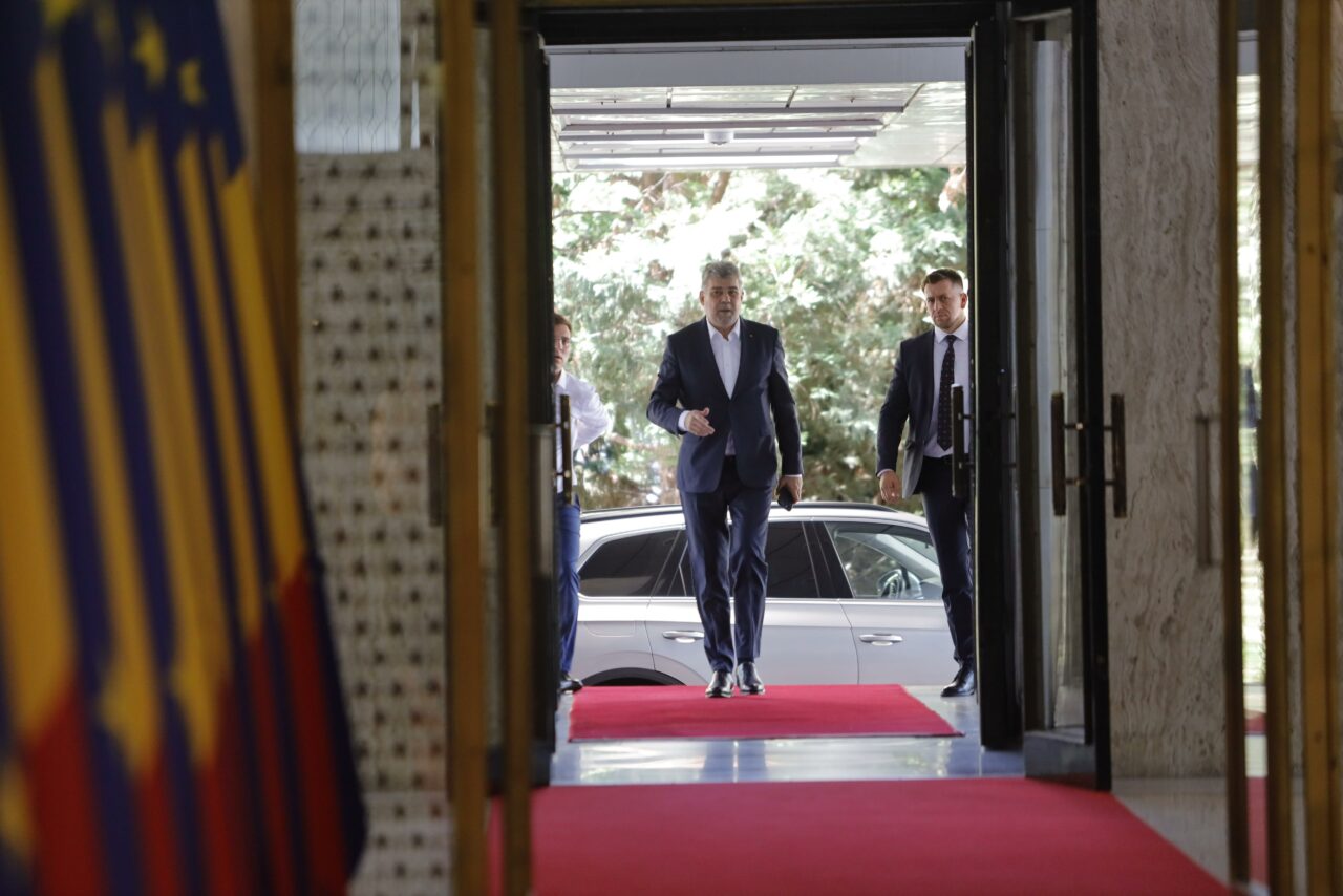 PROMISIUNILE lui Marcel CIOLACU pentru 2024: Nu vom mai avea VIZE pentru SUA, vom avea dublă cetățenie în Spania și vom intra terestru în SCHENGEN