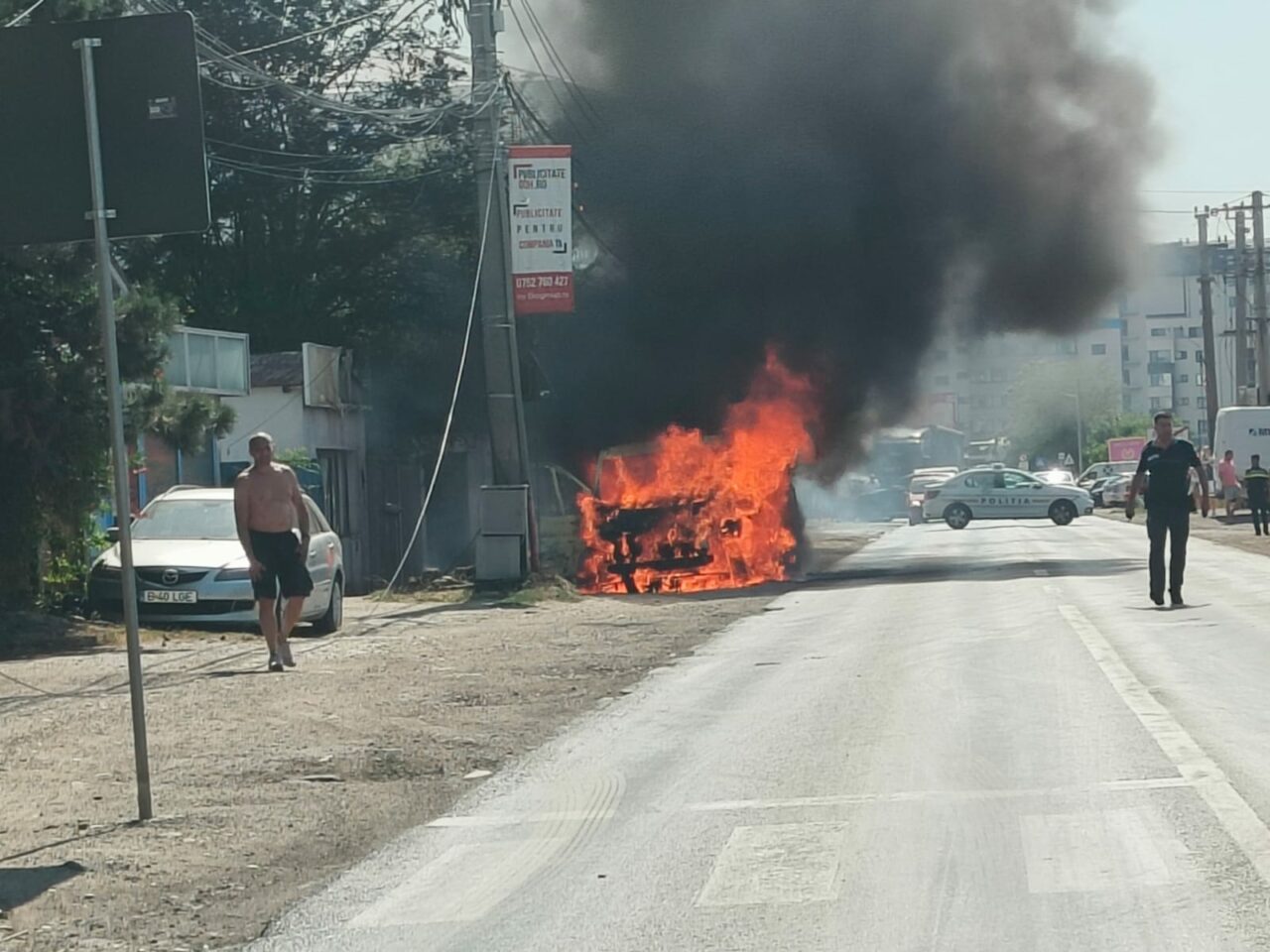 INCENDIU de proporții pe Prelungirea Ghencea, în apropierea Cartierului Latin