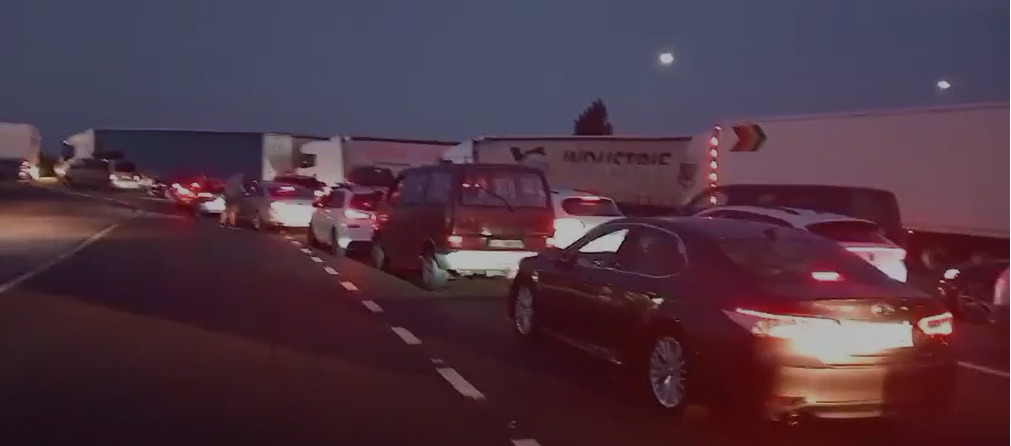 Aglomerație în Vama Giurgiu, joi, la prima oră a dimineții: Timpii de așteptare DEPĂȘESC o oră și jumătate