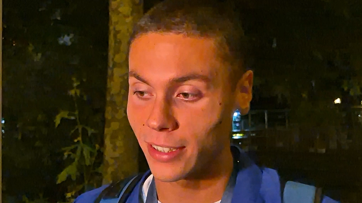 David Popovici, declarație emoționantă după câștigarea aurului olimpic: „Copilul din mine este foarte FERICIT. Nu m-am gândit la premii și laude”