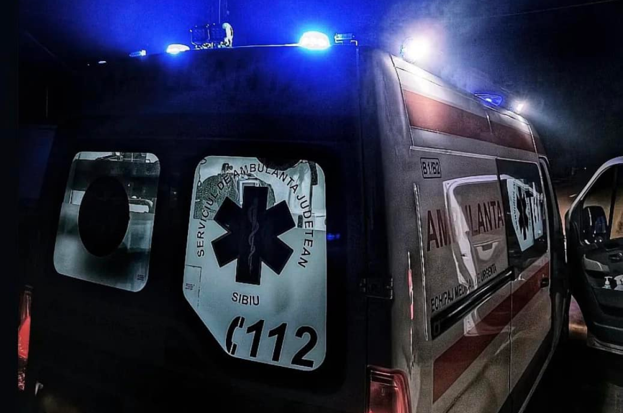 Tragedie într-o familie din Dolj. Un minor de numai 11 ani a murit și familia lui a ajuns la spital după ce s-au INTOXICAT cu soluție contra puricilor