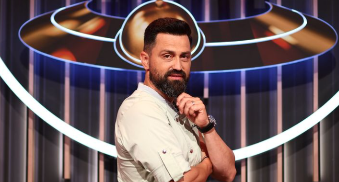 Cum să prepari o salată de ardei copți ca ”la mama acasă”. Secretul lui chef Orlando Zaharia