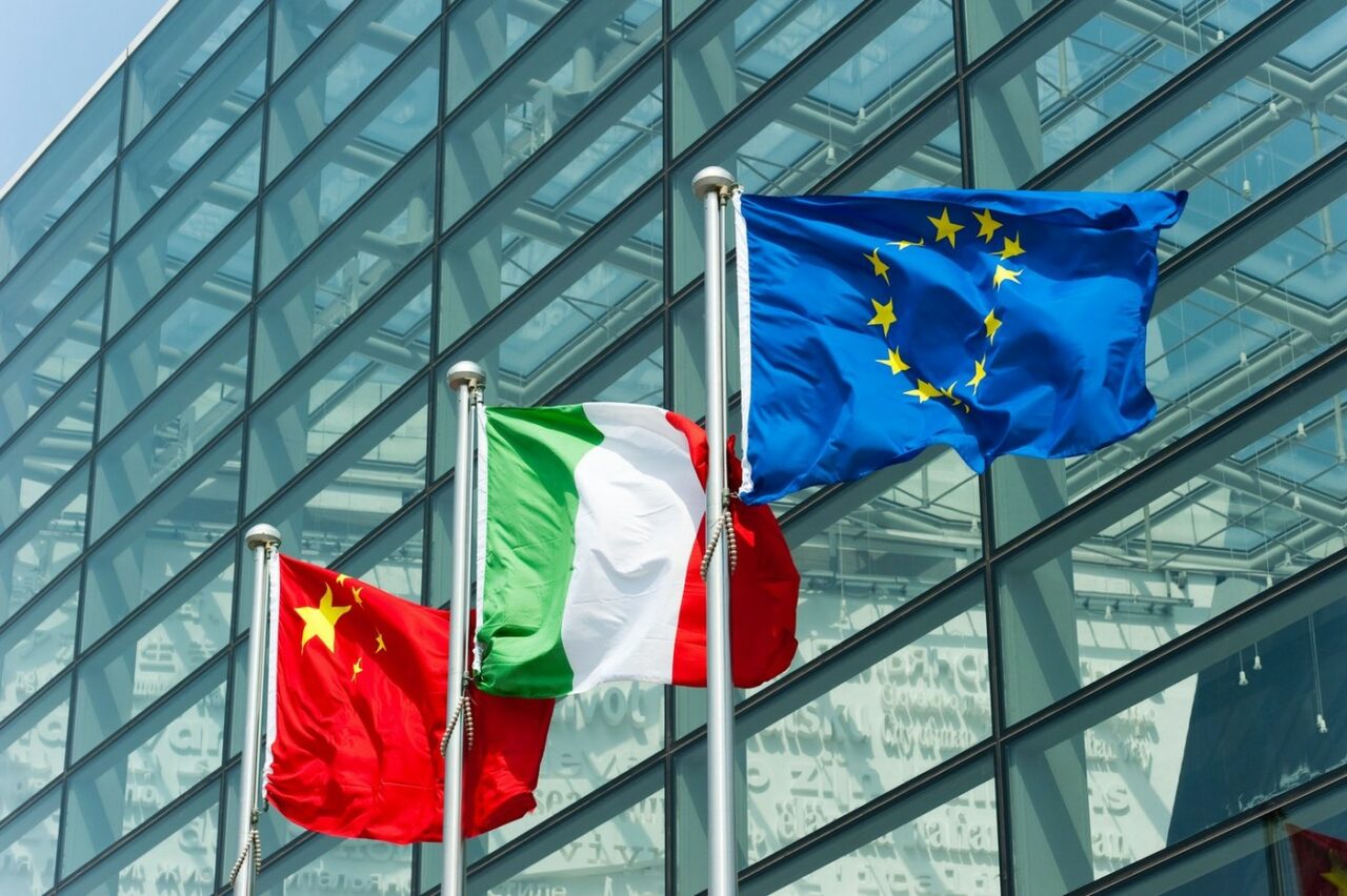 Bloomberg: Italia vrea construirea unei baze pentru un PARTENERIAT pe termen lung cu Administrația Chinei