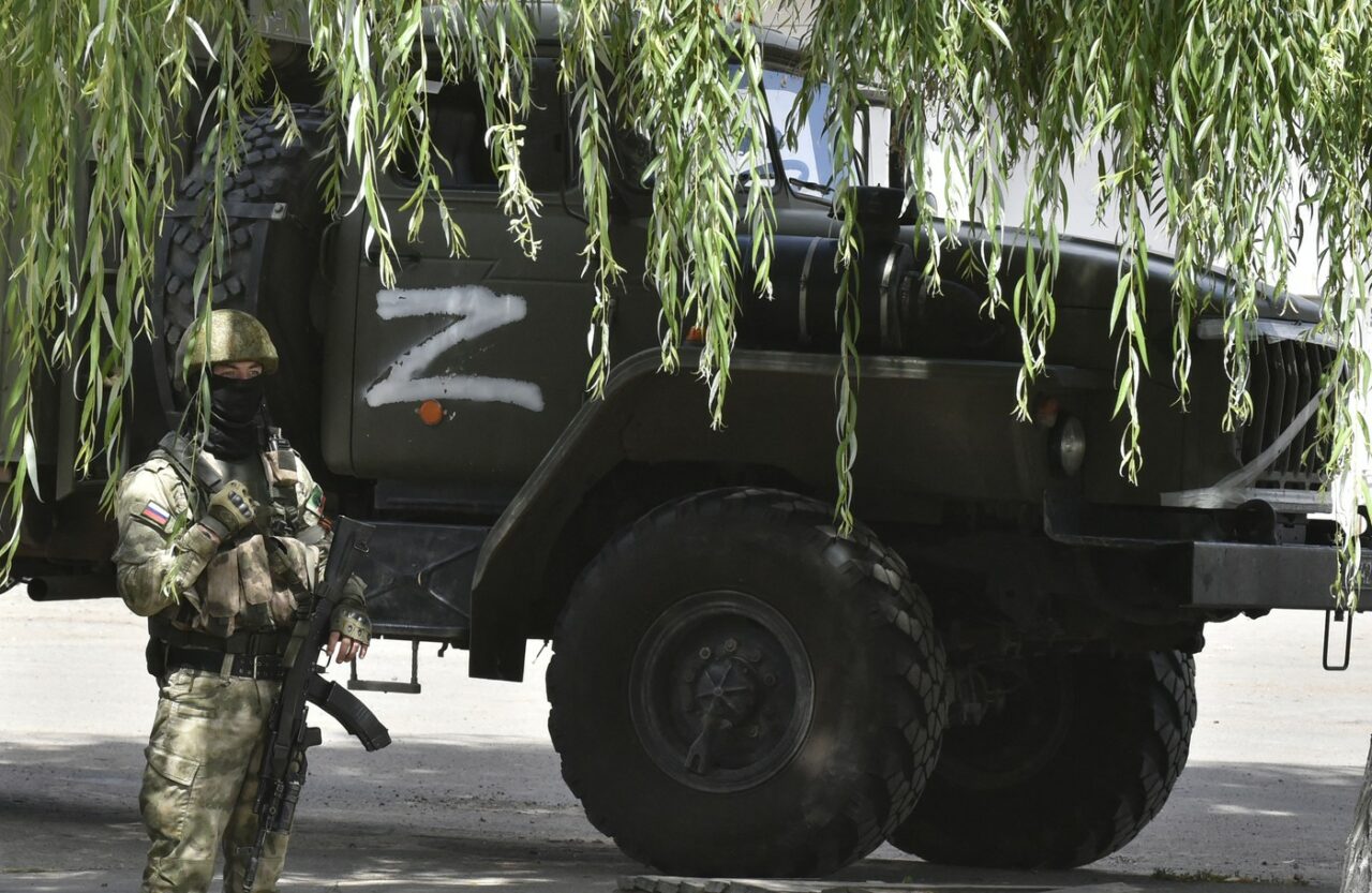 „Echipele de pedeapsă” care fac legea în armata Rusiei lui Putin, pe frontul din Ucraina. „Naționaliști, criminali, pedofili, în stil GULAG!”