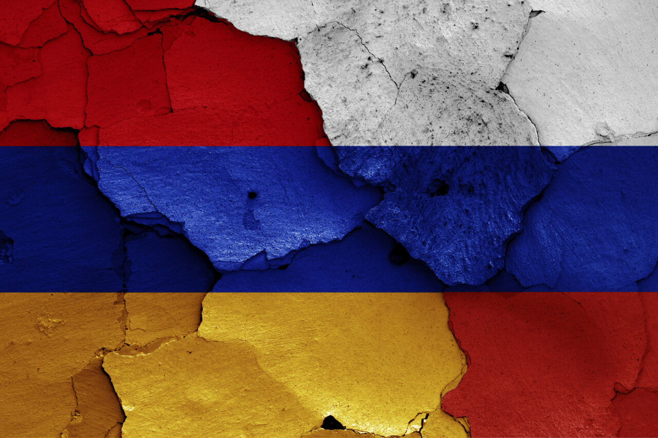 Rusia AMENINȚĂ Armenia: NU urmați exemplul Ucrainei