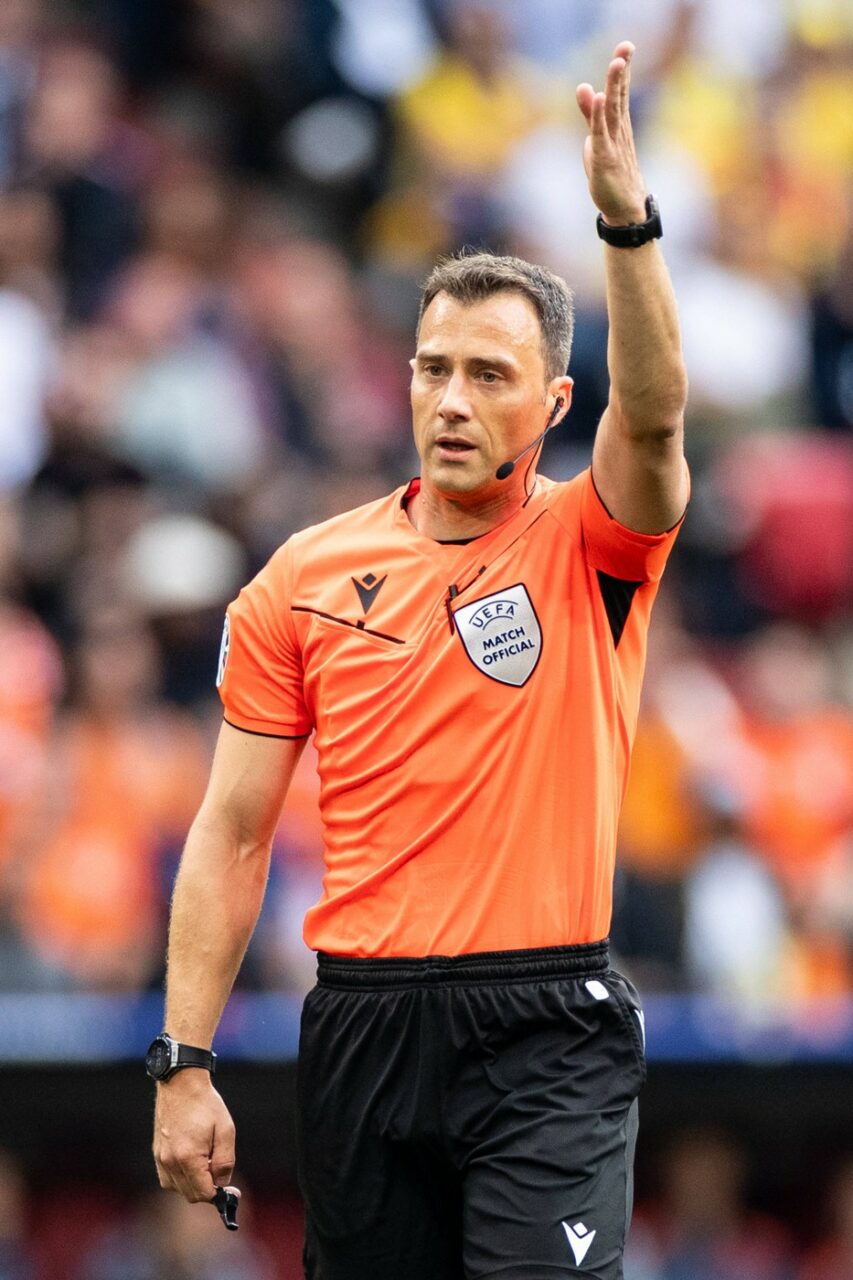 Arbitrul german Felix Zwayer . Sursa Foto: Profimedia 