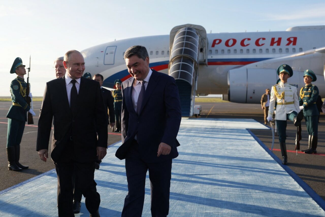 PUTIN își consolidează parteneriatele în Kazahstan. Forumul sino-rus de la Astana întărește poziția geopolitică a Moscovei