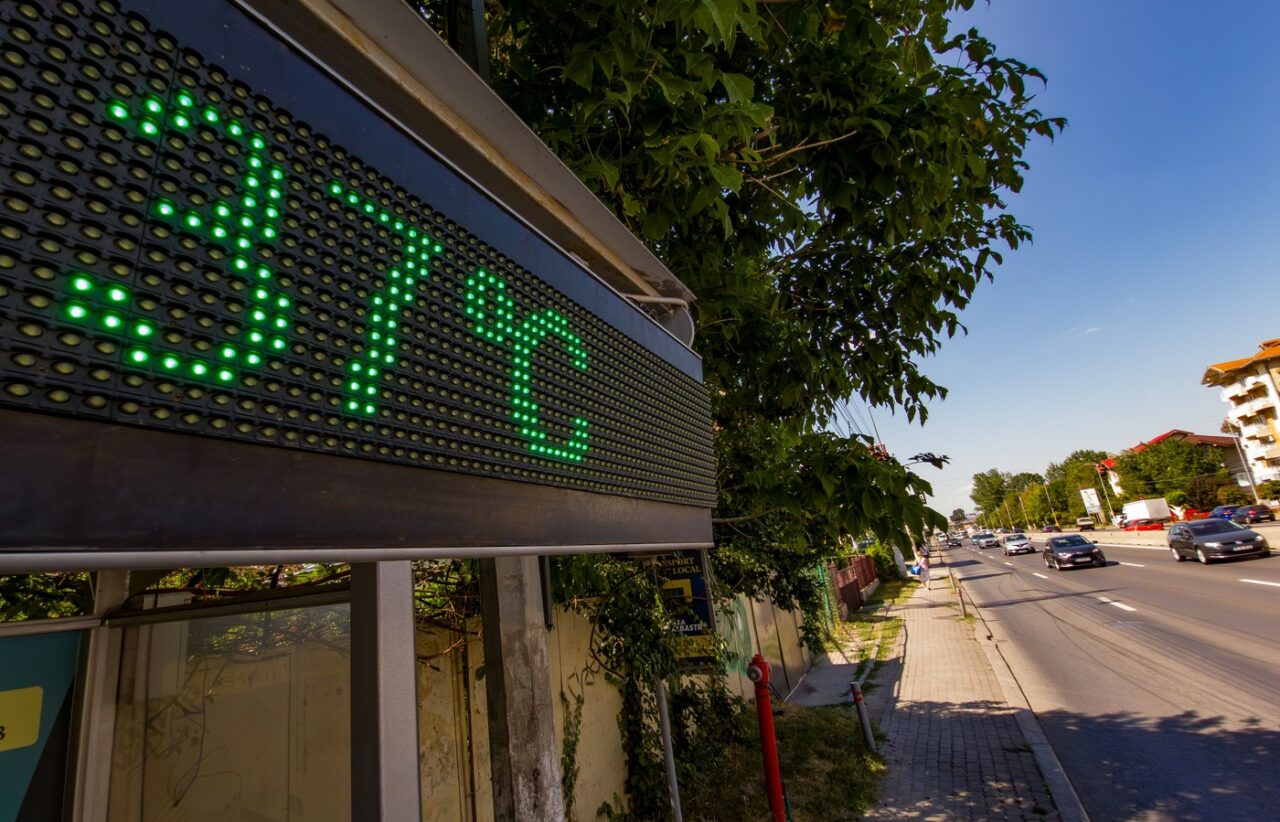 Temperaturi resimțite vineri, 12 iulie, cu Codul Portocaliu în vigoare. Prognoza pentru WEEKEND