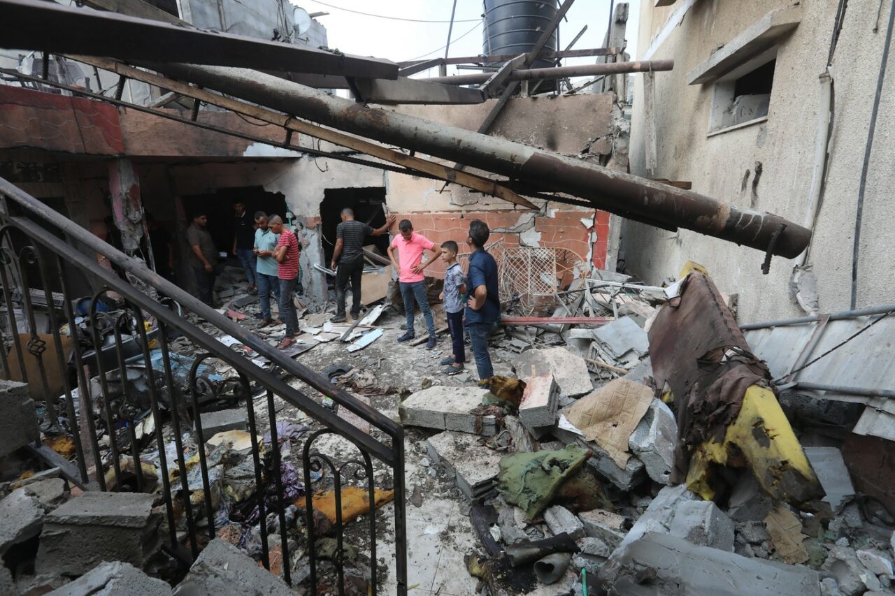 RĂZBOI Israel-Hamas, ziua 298: Peste 200.000 de persoane strămutate în Gaza în urma ordinelor israeliene de evacuare