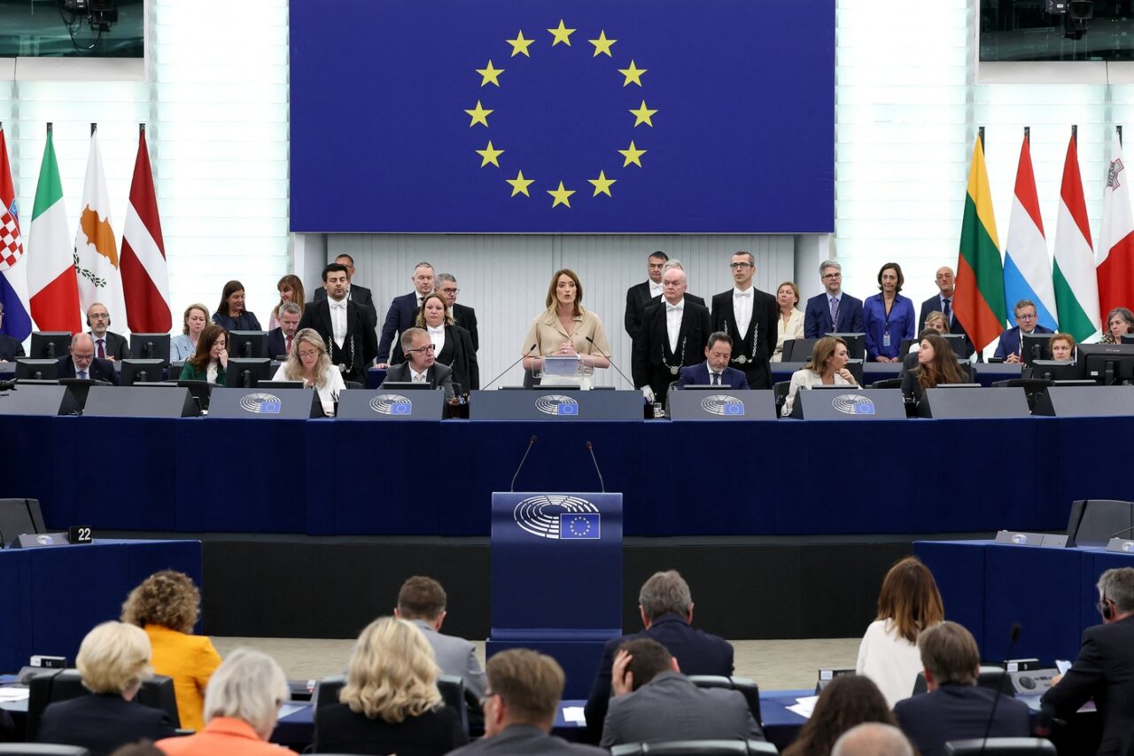 Frankfurter Allgemeine Zeitung: Roberta Metsola, realeasă președinte al Parlamentului European, a cerut eliminarea DEZECHILIBRELOR instituționale