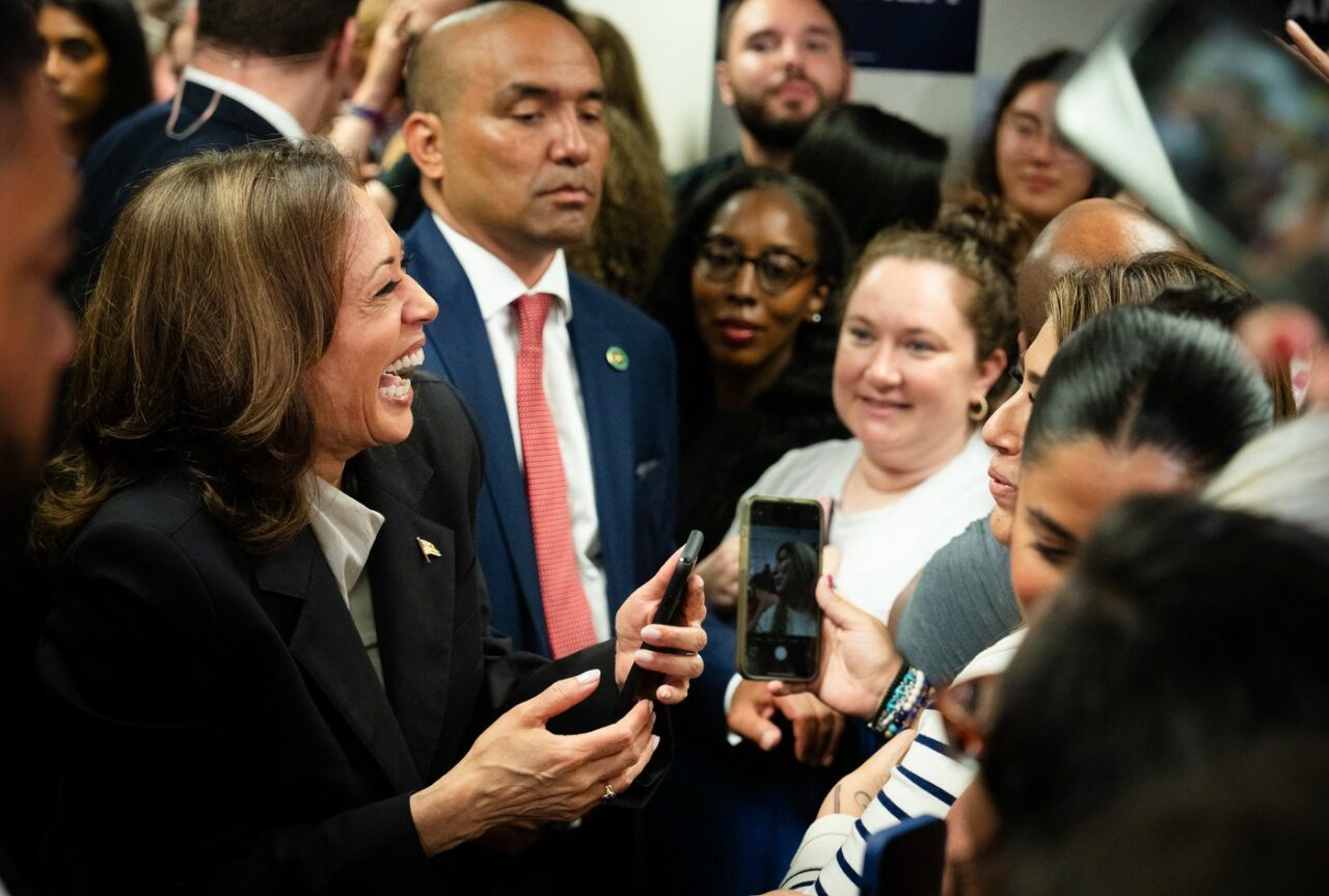 The New York Times: Partidul Democrat din SUA merita COMPETIȚIE, nu o încoronare, pentru desemnarea candidatului prezidențial