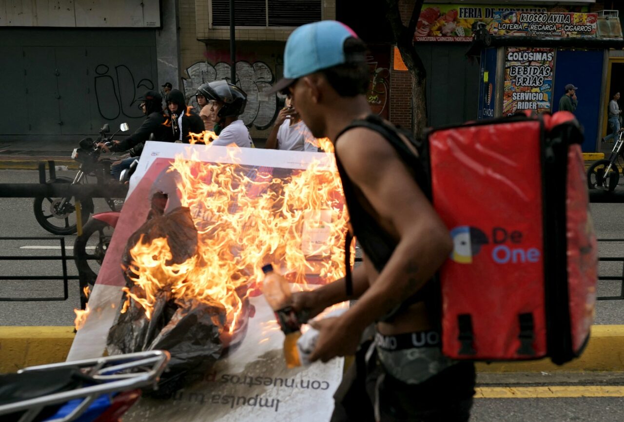 PROTESTE în Venezuela după alegeri. Autoritățile de la Caracas, tot mai izolate din punct de vedere diplomatic