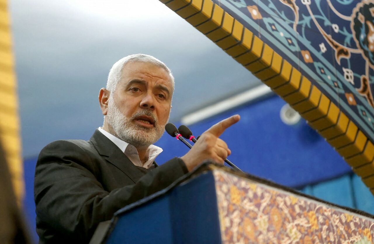 Ismail Haniyeh, liderul HAMAS, a fost UCIS în Iran, în urma unui raid israelian. „Aceasta e calea corectă pentru a curăța lumea de mizerie!”