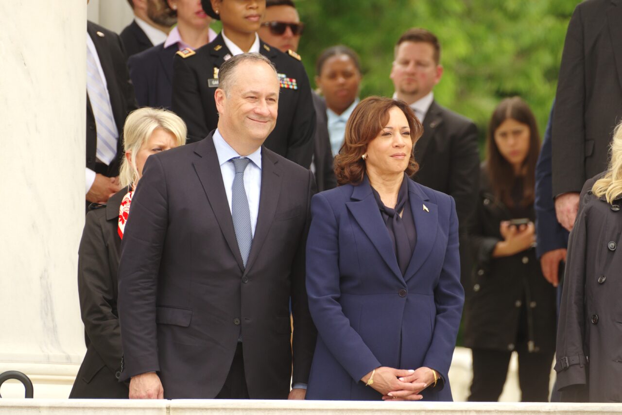 Kamala Harris, atacată de republicani pentru că nu are copii BIOLOGICI. Acum 10 ani, Klaus Iohannis era ținta unor atacuri similare
