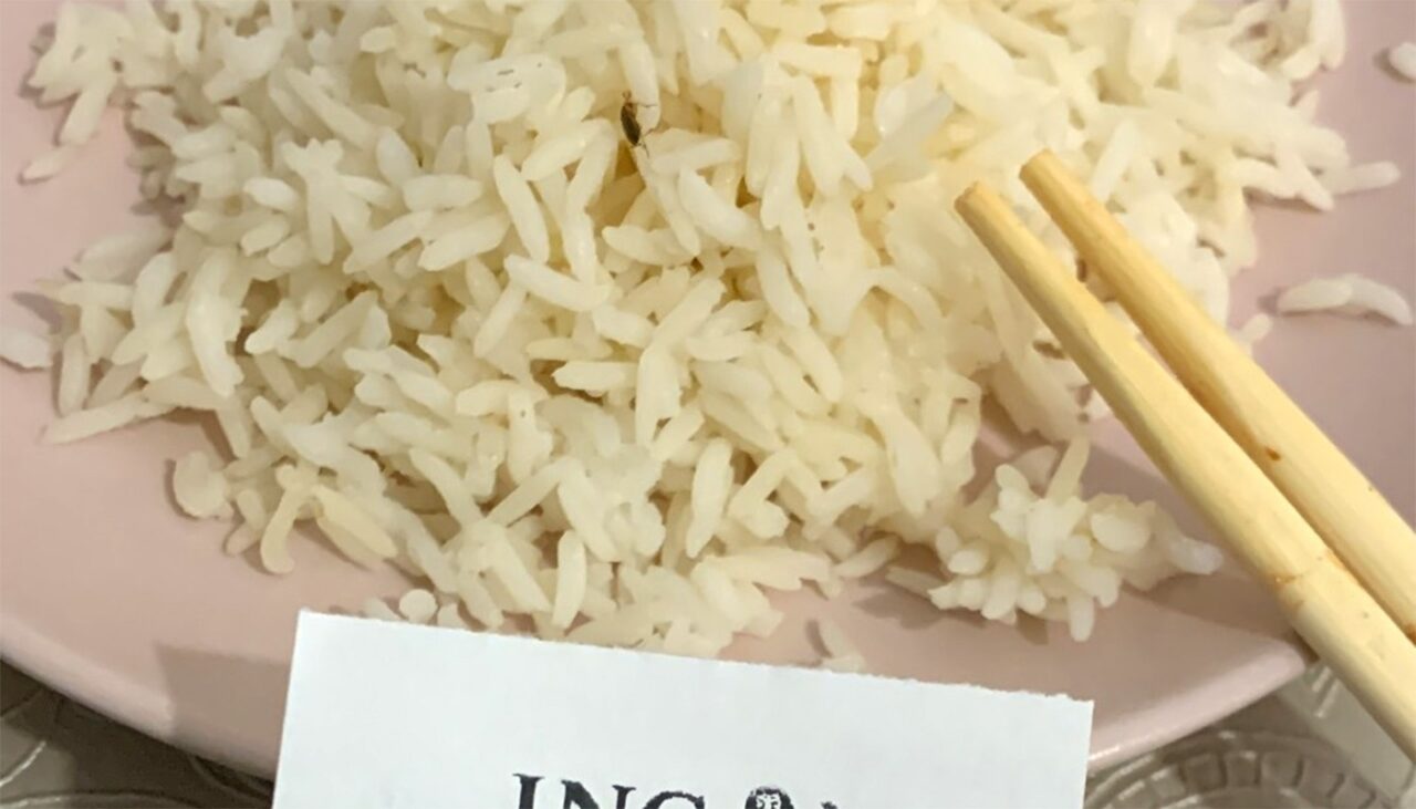 Un bucureștean a comandat o porție de orez dintr-un restaurant chinezesc din Sun Plaza. Ce a primit, de fapt