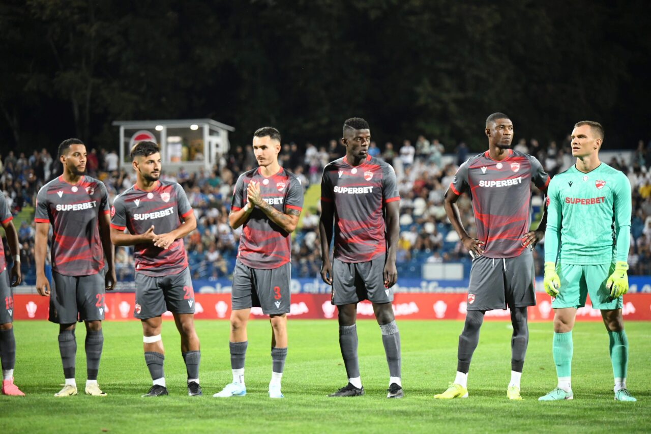 Dinamo, remiză cu Poli Iași. Antrenorul „câinilor” anunță TRANSFERURI înaintea derby-ului cu Rapid