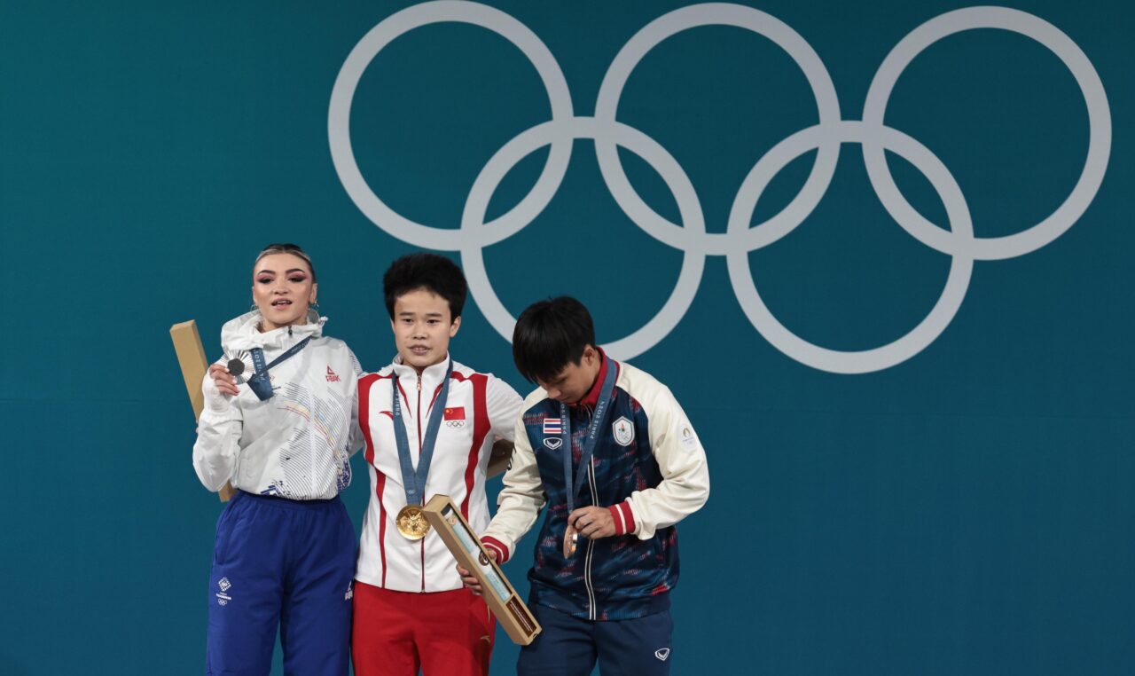 Încă o medalie pentru România, la JO 2024! Halterofila Mihaela Cambei a obținut medalia de ARGINT, fiind foarte aproape de aur