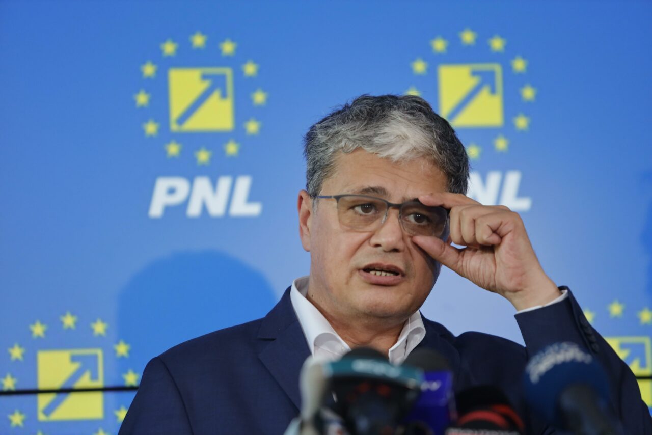 Marcel Boloș dă asigurări că banii pentru majorarea pensiilor există și vor fi virați la timp/ „Bugetul alocat pensiilor urcă în 2024 la 136,6 mld.”