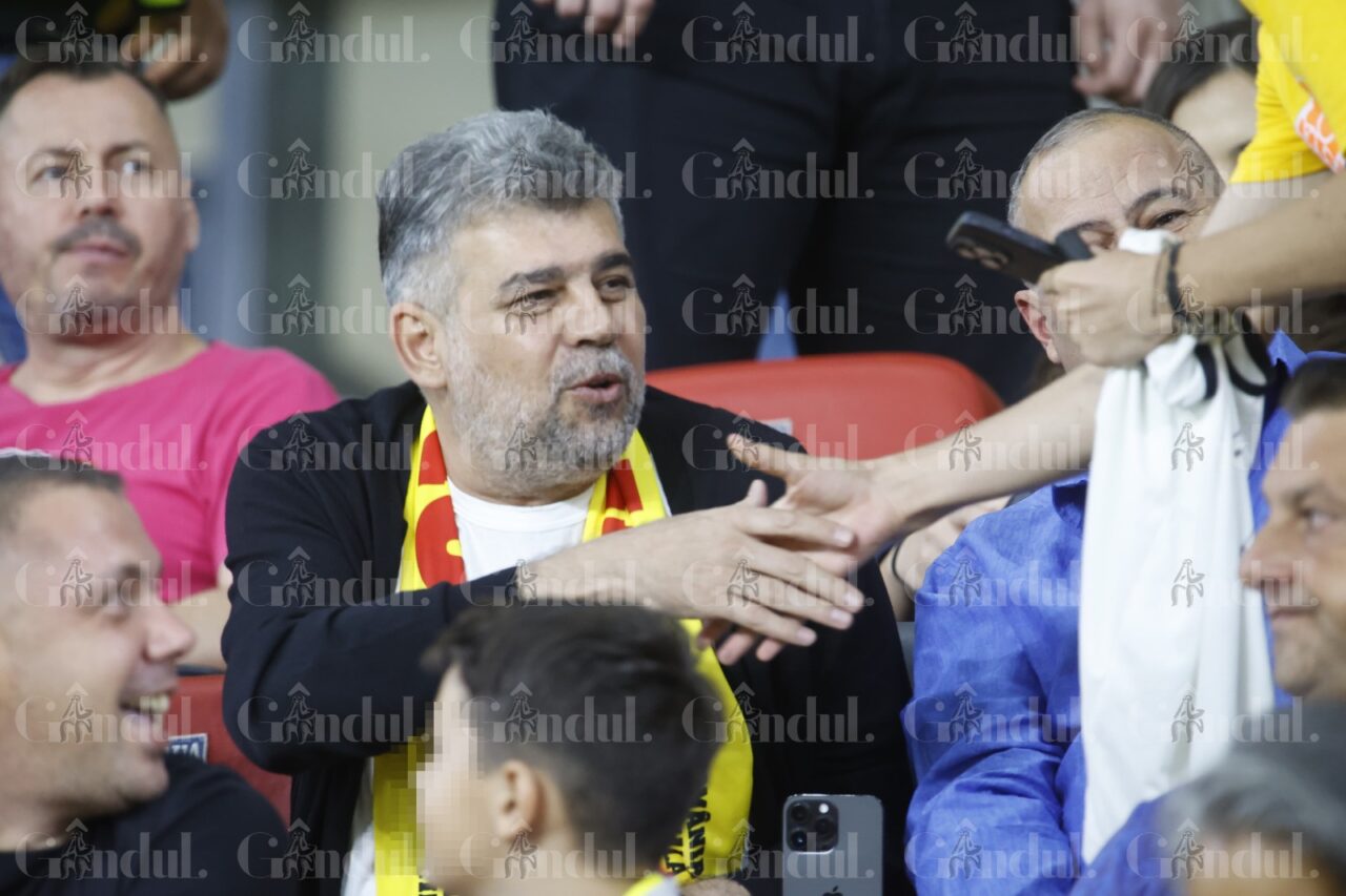 Marcel Ciolacu și Sorin Grindeanu, la meciul FCSB de pe Ghencea. Premierul este optimist: „Un 2-0 ar fi liniștitor”
