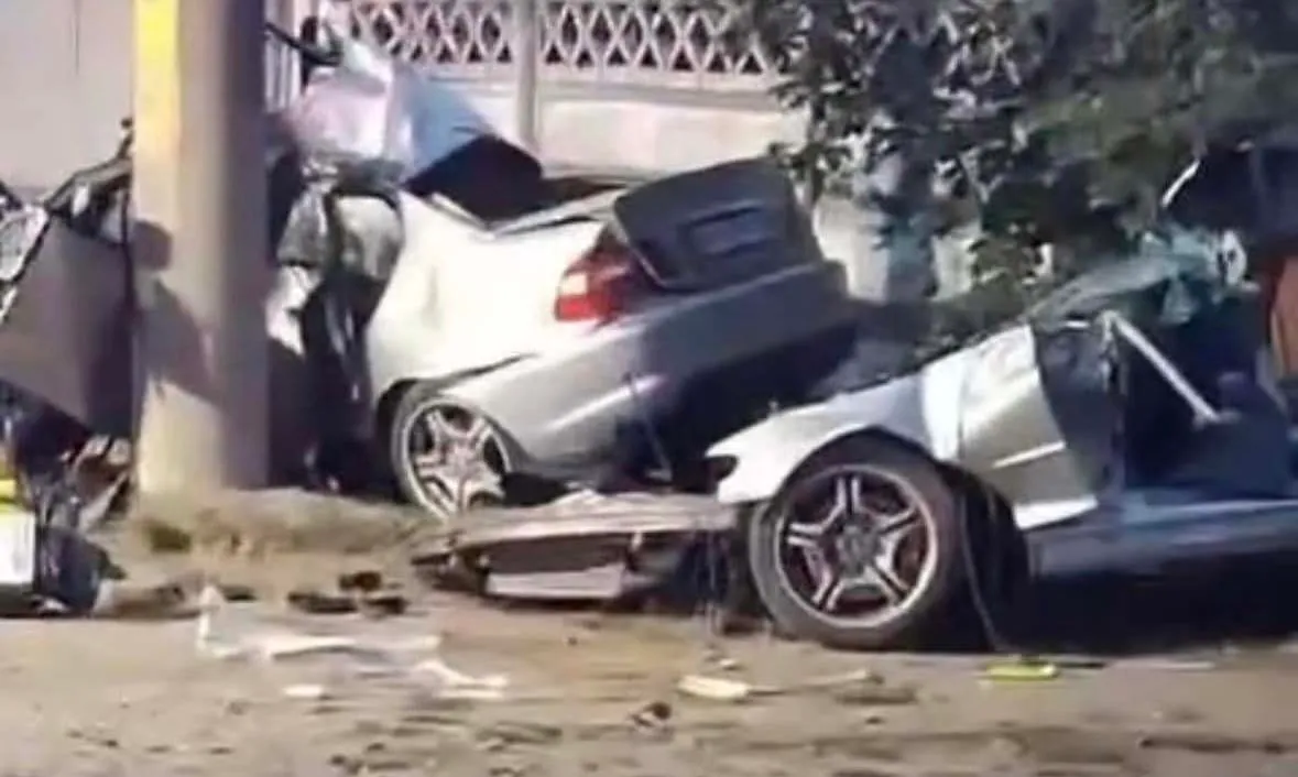Doi poliţişti au MURIT, într-un accident produs în județul Maramureș. O poliţistă a fost grav rănită, în același eveniment rutier