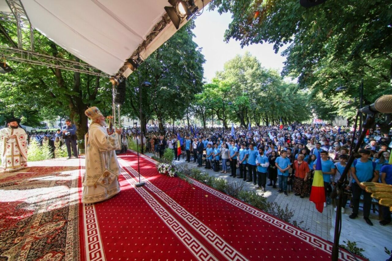 Sfântul Ierarh Nifon, Patriarhul Constantinopolului şi Mitropolitul Țării Românești, va fi sărbătorit la Târgoviște. Programul CEREMONIILOR