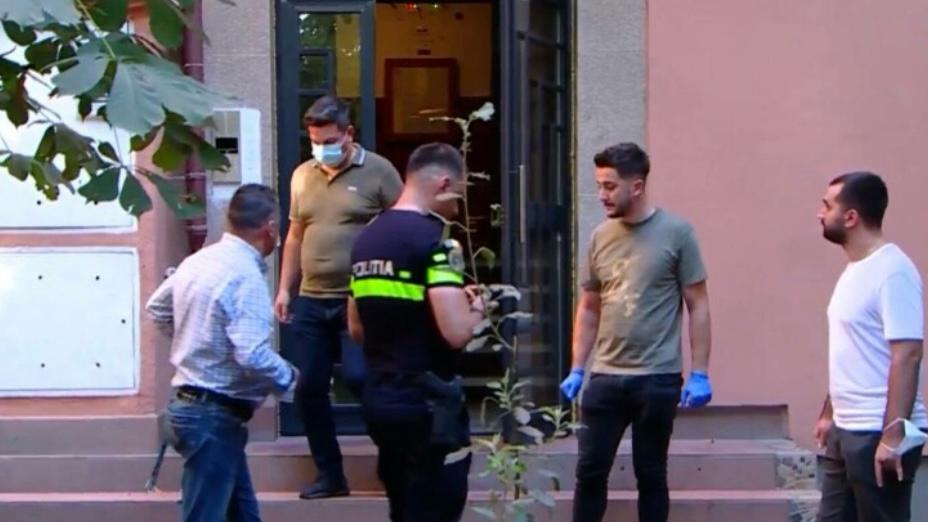 Triplă CRIMĂ pe Calea Moșilor, București. Un fiu și-a ucis mama, sora și fratele