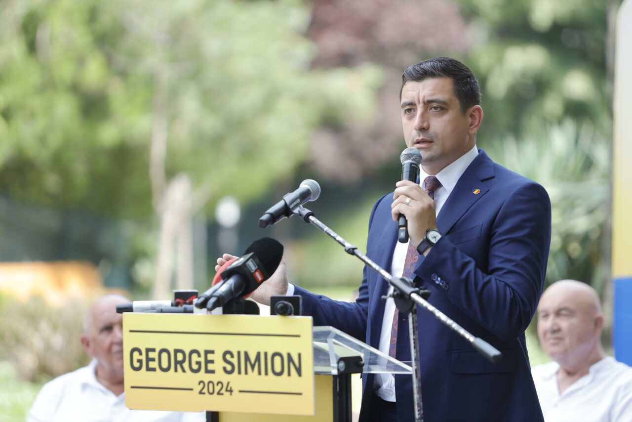 AUR anunță că oferă asistență juridică gratuită seniorilor afectați de RECALCULAREA PENSIILOR