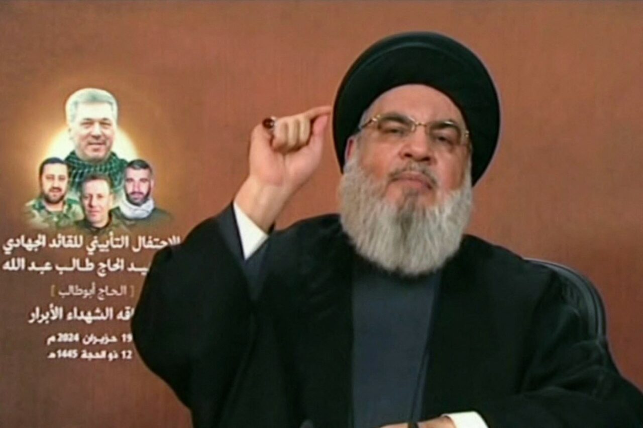 Nasrallah amenință Israelul cu „un răspuns puternic”/Forțele aeriene IDF au bombardat sudul Libanului