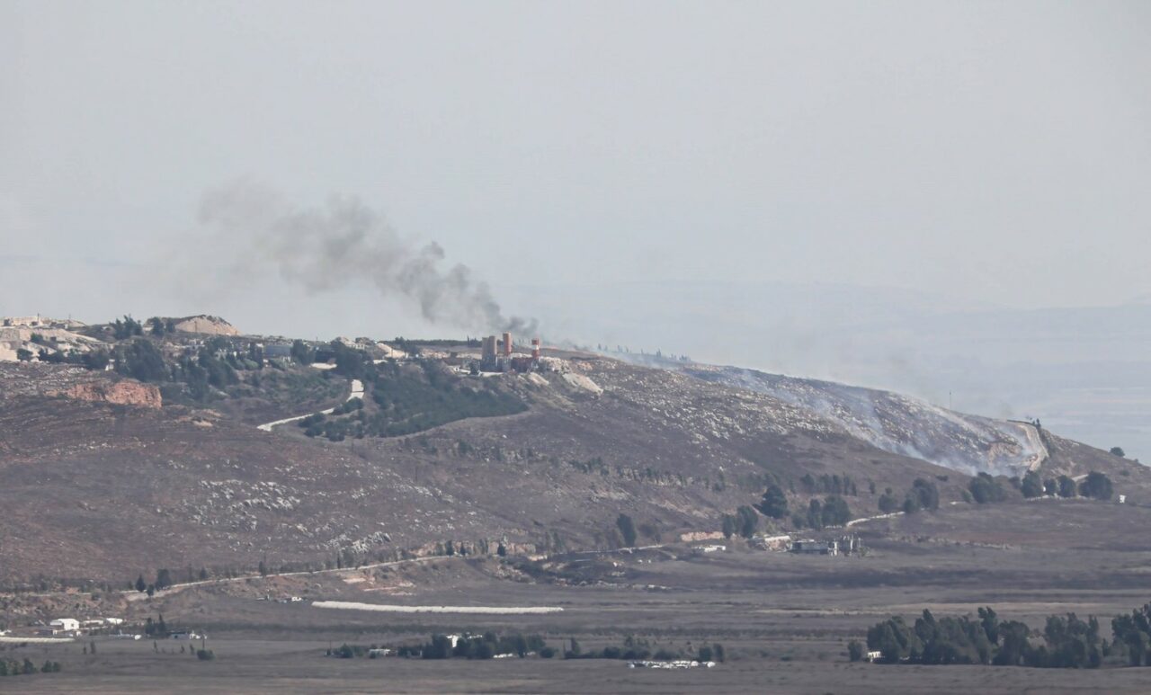 Avioane militare israeliene au efectuat bombardamente în LIBAN, ca ripostă la atacuri ale Hezbollah