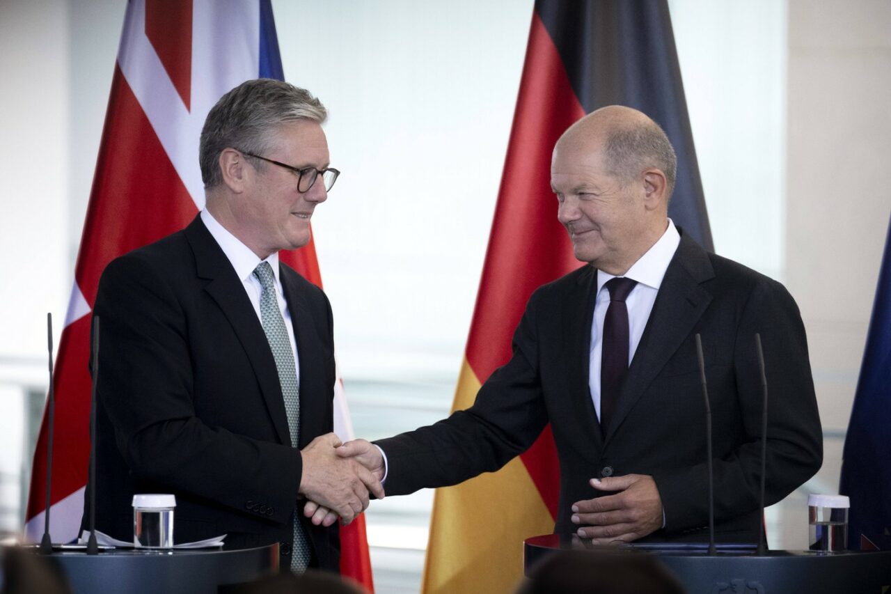 The Times: Eforturile făcute de premierul Marii Britanii la Berlin nu vor avea succes /Bruxellesul ia deciziile în relația post-BREXIT