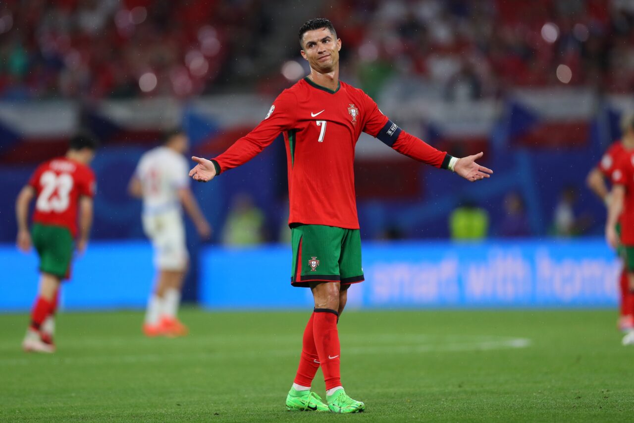 Cum arată moneda de 7 euro cu bustul lui Cristiano Ronaldo. Se va lansa în ediție limitată, în Portugalia