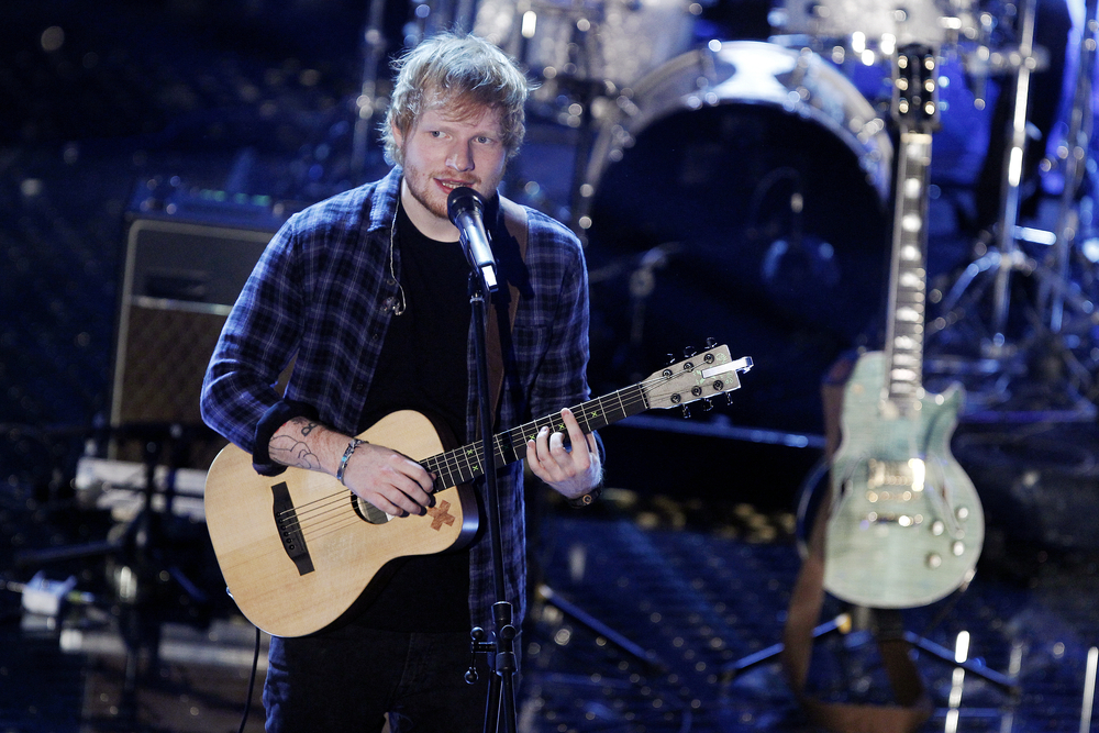 Ed Sheeran și Thor sunt fani înfocați ai MICILOR românești. După concertul de la Arena Națională, vedetele au luat masa la un restaurant din Capitală