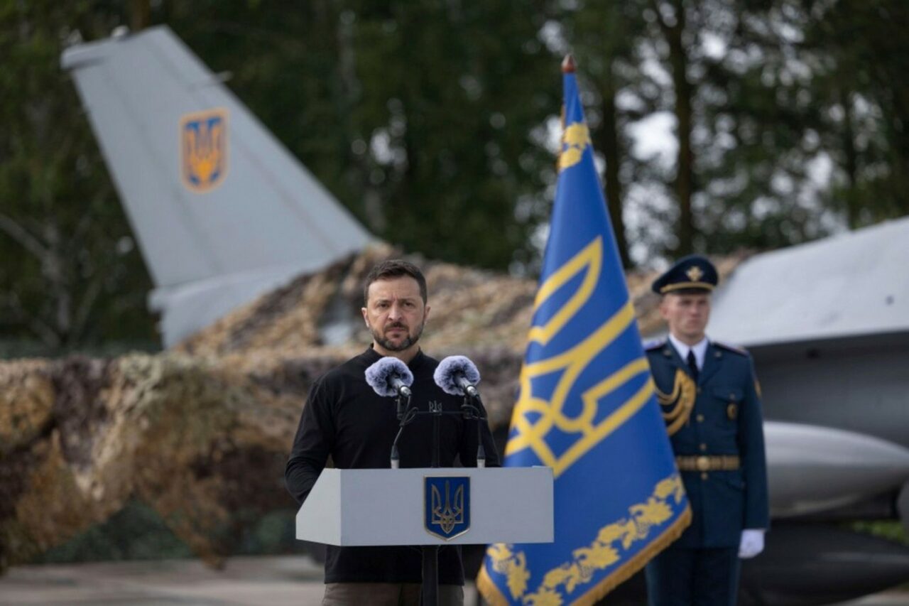 RĂZBOI în Ucraina, ziua 919. Ucraina pierde primul avion de luptă F-16 din cauza unei erori umane/Putin se deplasează în Mongolia, țară membră CPI