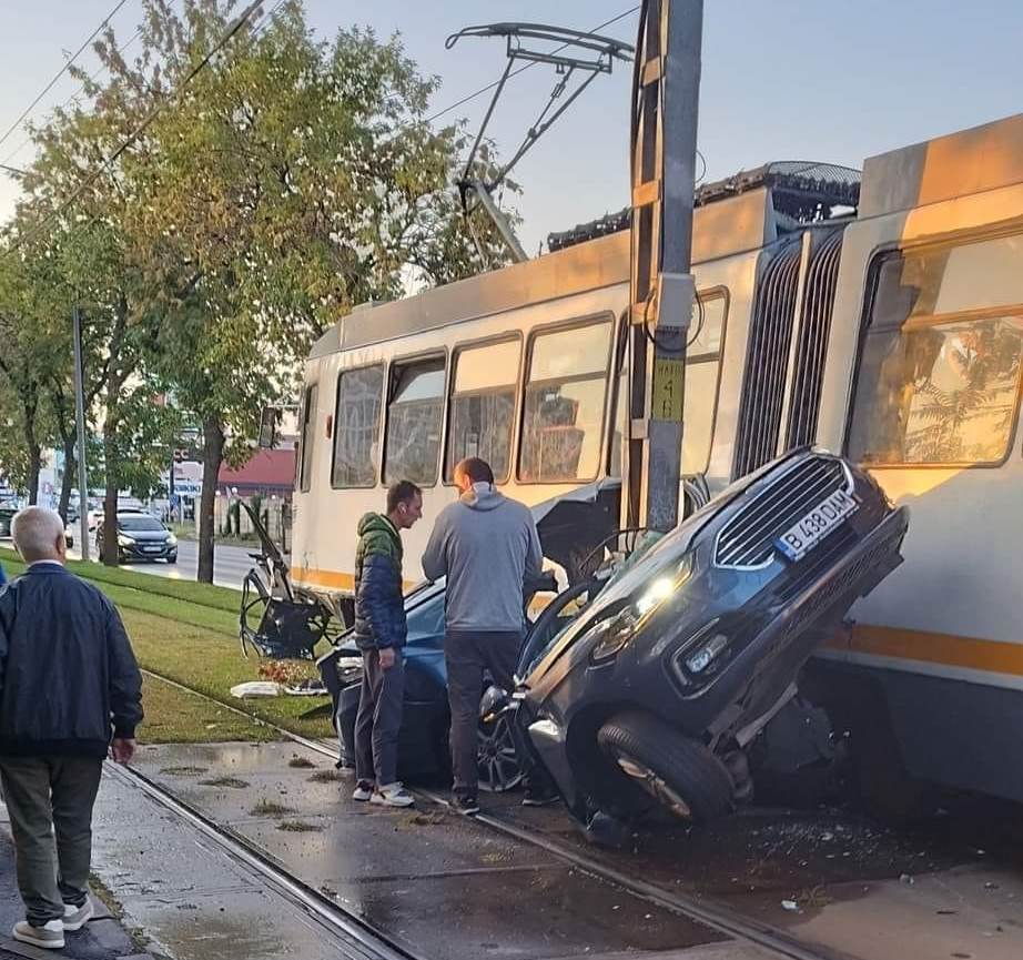 Tragedie în lanț: Bărbatul lovit mortal de tramvai pe Șoseaua Progresul este soțul femeii stropite cu benzină în Parlament / Lucra la SPP