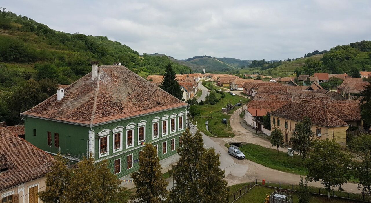 SATUL din Ardeal care i-a cucerit pe turiștii de peste hotare. Familii de străini s-au mutat aici, pentru totdeauna