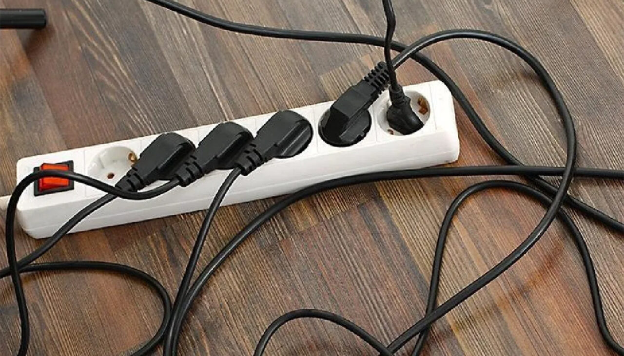 Cele 3 aparate ELECTROCASNICE care te rup la bani toamna. Care sunt „vampirii” energetici din apartament