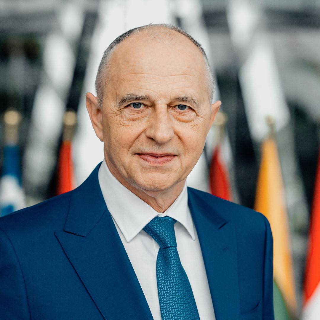 ROMÂNIA TV: Mircea Geoană a plătit 35 de euro pe lună pentru o VILĂ cu 10 camere în Dorobanți, de la RAPPS