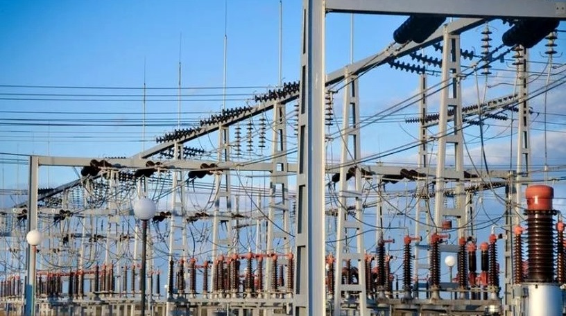 Rețele Electrice modernizează rețelele din municipiul Arad și scoate la licitație lucrări de 83,4 mil. lei